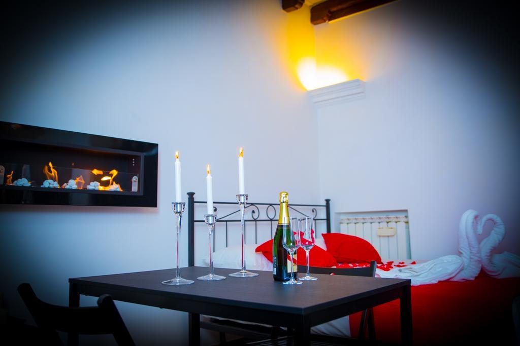 Campo De Fiori Apartment Рим Стая снимка