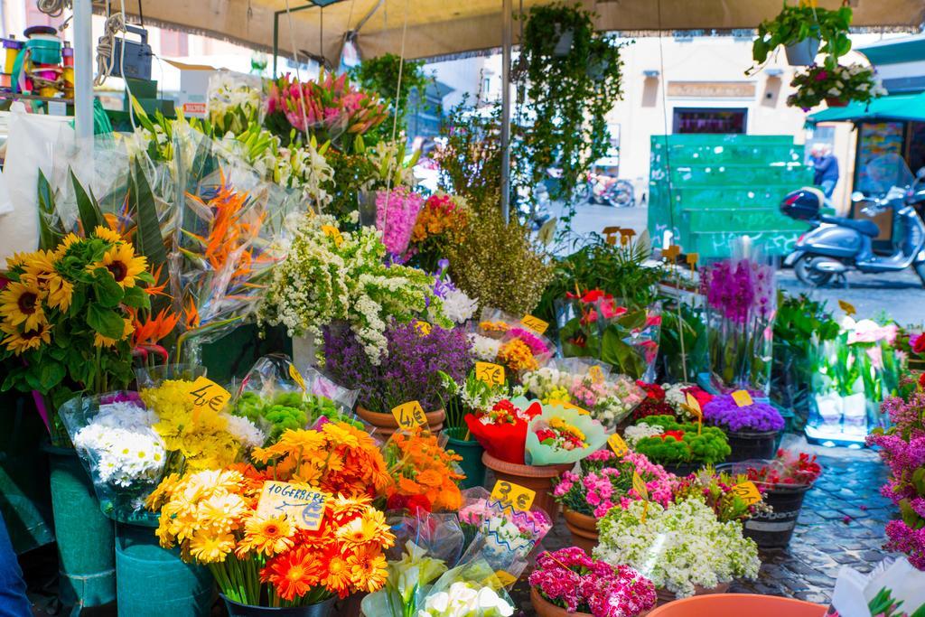 Campo De Fiori Apartment Рим Стая снимка
